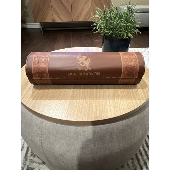 Drew Estate Liga Privada T52 Weekender Cigar and Watch Case - Picture 9 of 16